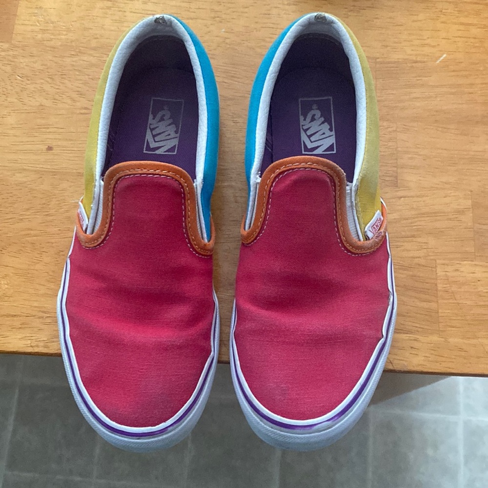 Girls Vans shoes 4 youth